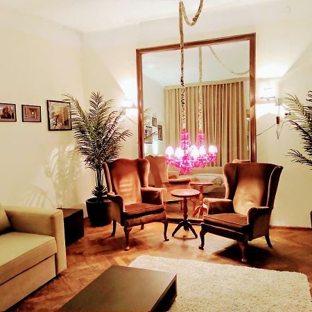 בראשוב Charming Vintage Apartment Piata Sfatului מראה חיצוני תמונה